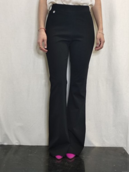 Pantalone donna nero zampa Kontatto vista frontale Con senso abbigliamento Torino