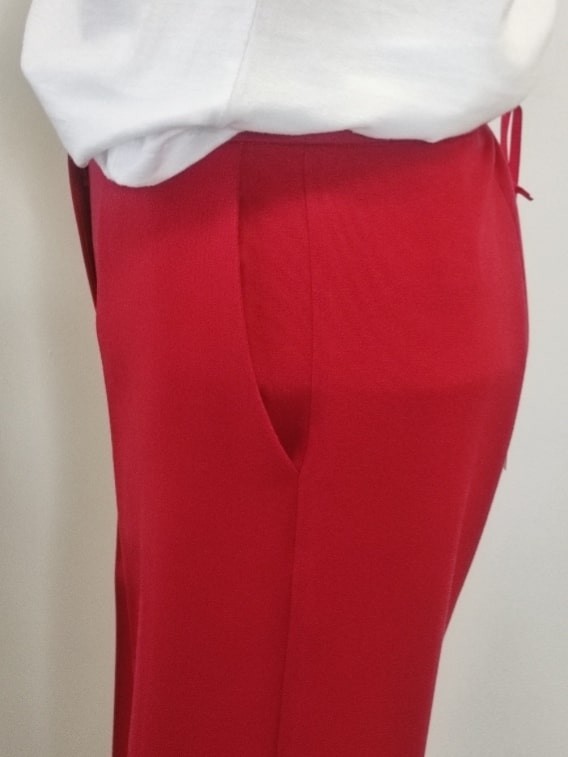 Pantaloni donna flared rossi Kartika vista tasche alla francese Con.senso abbigliamento Torino