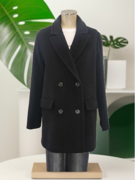 Giaccone donna nero doppiopetto in velour Kartika vista frontale Con.senso abbigliamento Torino