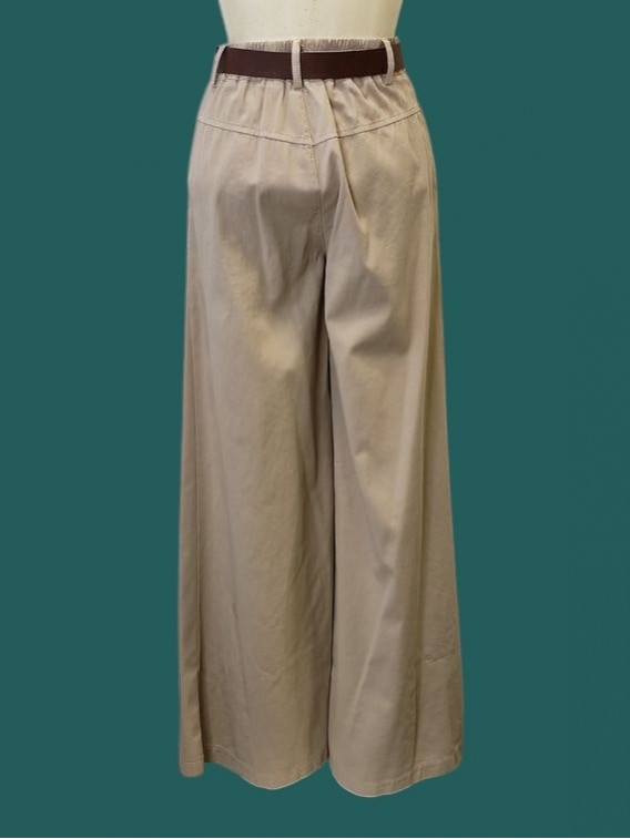Pantalone donna beige a palazzo Le streghe vista retro Con.senso abbigliamento Torino