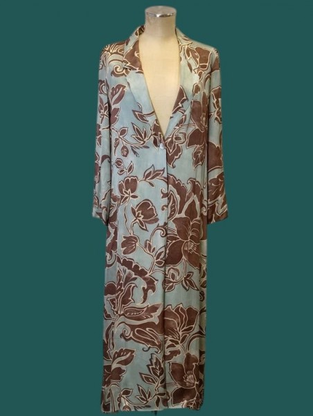 Spolverino donna in raso stampa floreale cielo cioccolato 1 bottone Kartika vista frontale Con.senso abbigliamento Torino