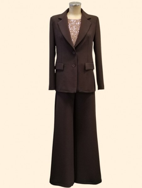 Completo donna moro giacca e pantaloni vista frontale Con.senso abbigliamento Torino