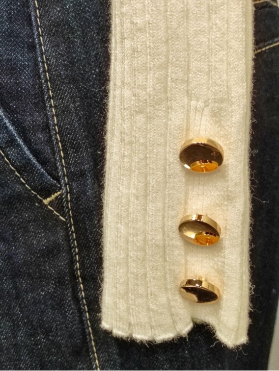 Maglia donna burro a coste particolore polsino bottoni oro Con.senso abbigliamento Torino