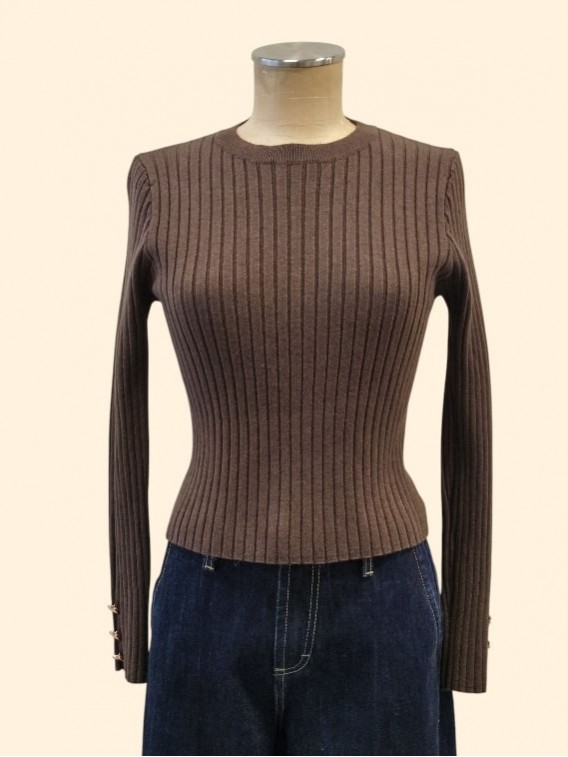 Maglia donna moro a coste polsini con bottoni oro vista frontale Con.senso abbigliamento Torino