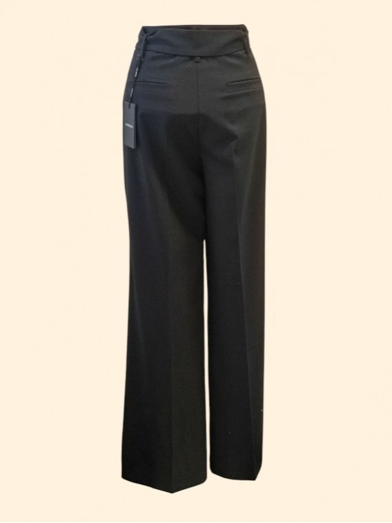 Pantaloni donna palazzo neri con cintura spacco sul fondo Kartika vista dietro Con.senso abbigliamento Torino